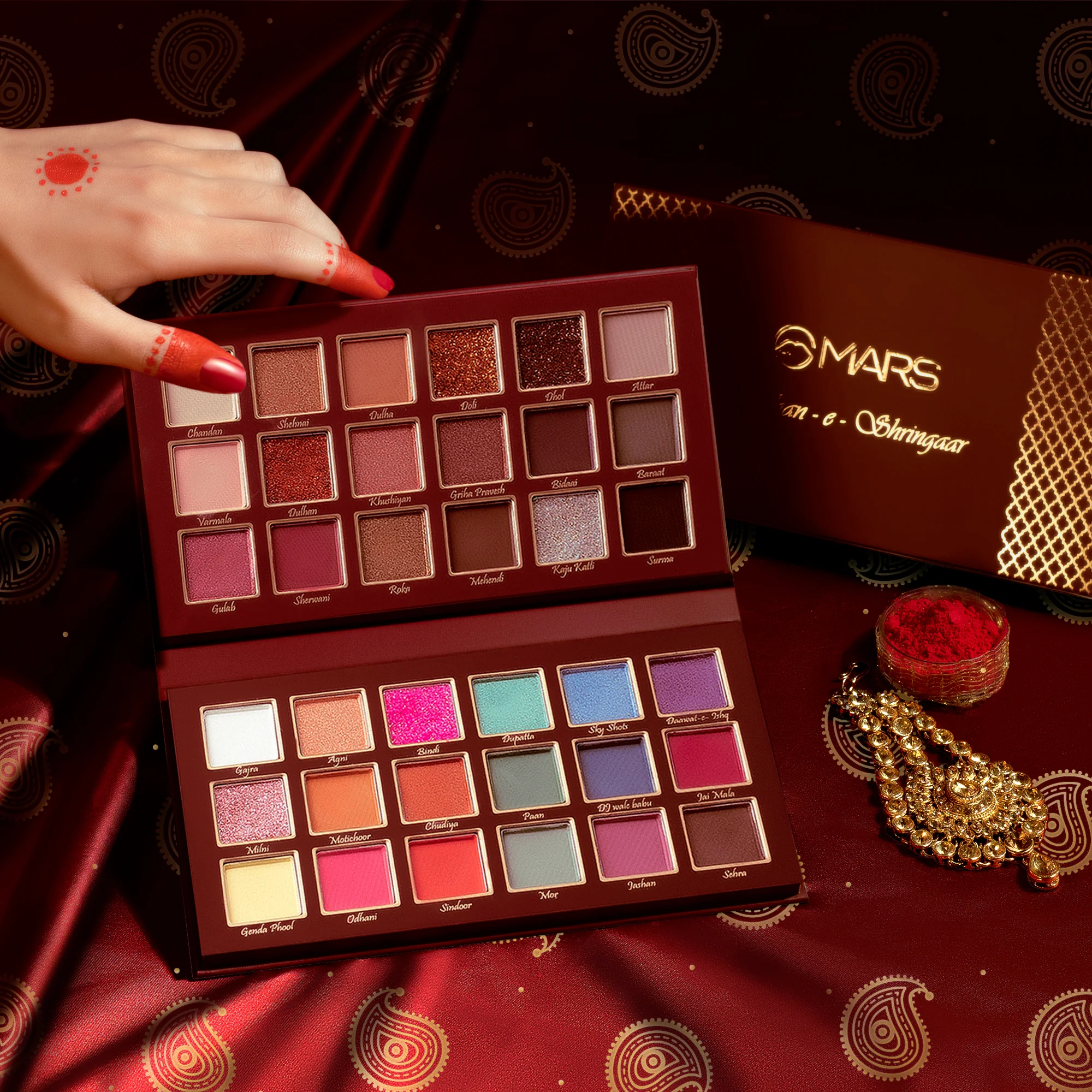36 Color Eyeshadow Palette | Jashan-e-Shringaar - Image 7